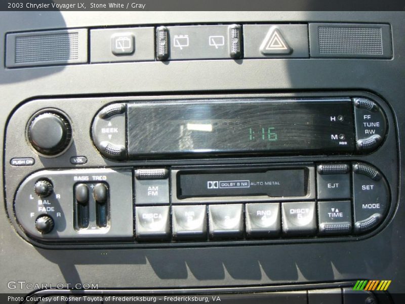 Stone White / Gray 2003 Chrysler Voyager LX