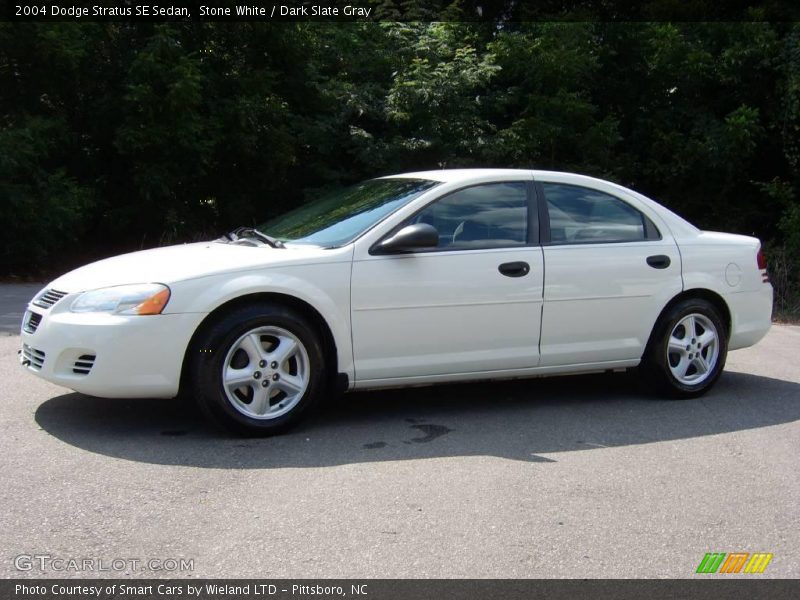 Stone White / Dark Slate Gray 2004 Dodge Stratus SE Sedan