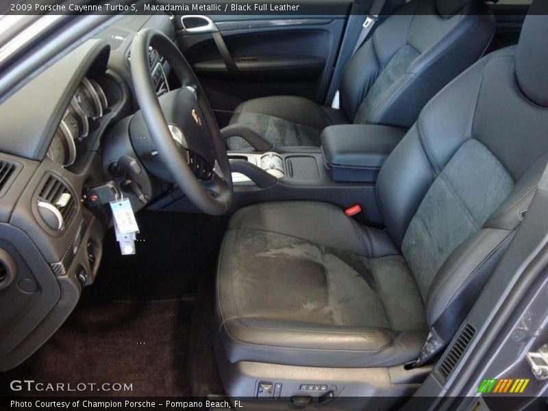 Macadamia Metallic / Black Full Leather 2009 Porsche Cayenne Turbo S