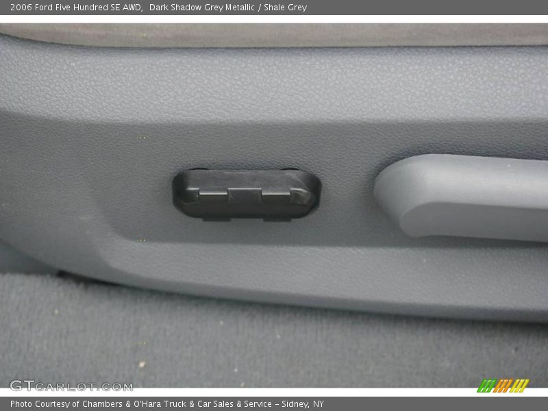 Dark Shadow Grey Metallic / Shale Grey 2006 Ford Five Hundred SE AWD