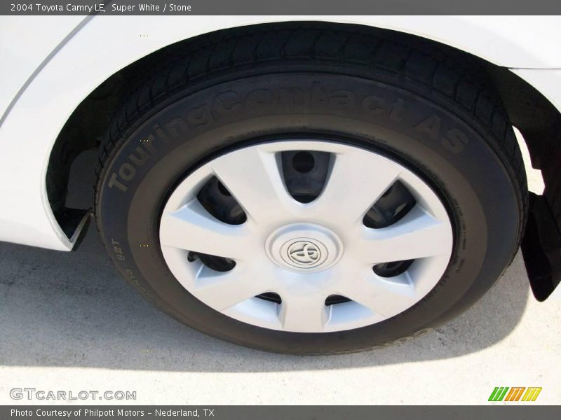 Super White / Stone 2004 Toyota Camry LE