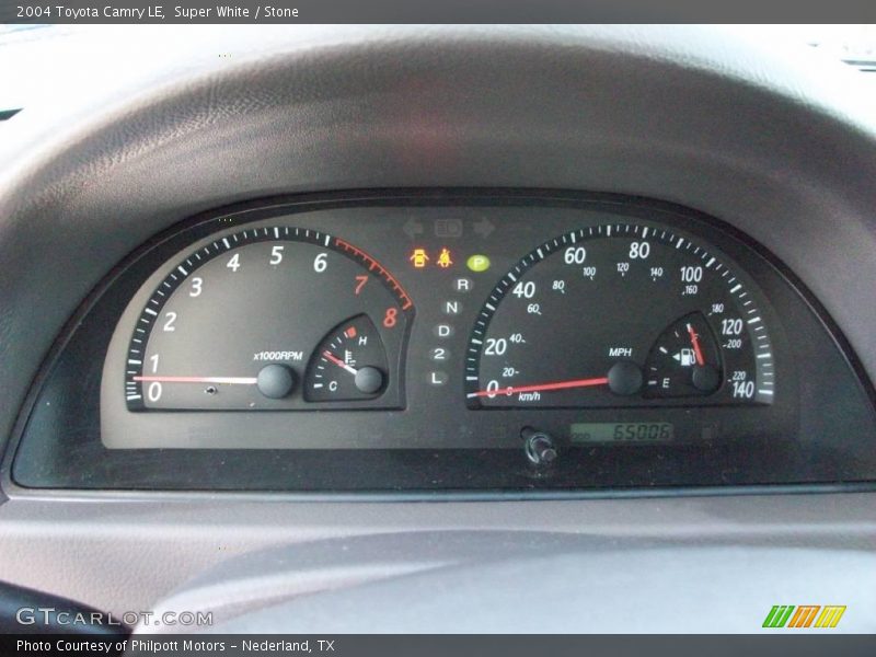Super White / Stone 2004 Toyota Camry LE