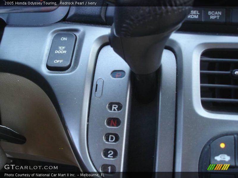 Redrock Pearl / Ivory 2005 Honda Odyssey Touring