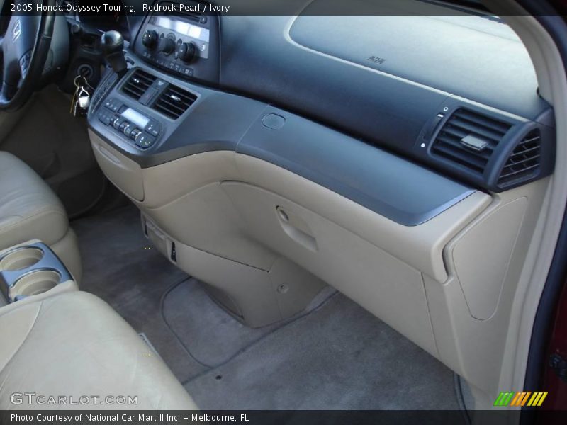 Redrock Pearl / Ivory 2005 Honda Odyssey Touring