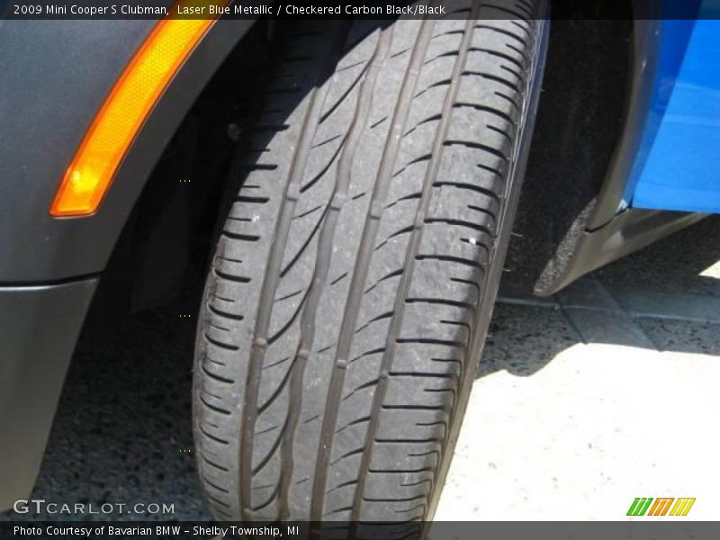 Laser Blue Metallic / Checkered Carbon Black/Black 2009 Mini Cooper S Clubman