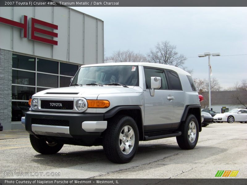 Titanium Metallic / Dark Charcoal 2007 Toyota FJ Cruiser 4WD