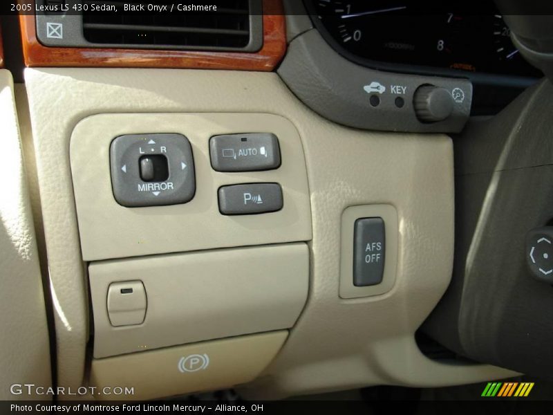Black Onyx / Cashmere 2005 Lexus LS 430 Sedan
