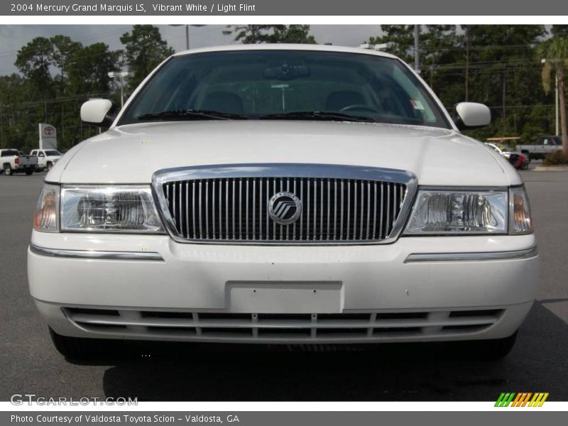 Vibrant White / Light Flint 2004 Mercury Grand Marquis LS