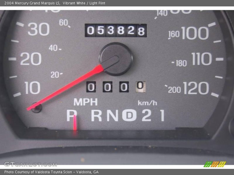 Vibrant White / Light Flint 2004 Mercury Grand Marquis LS