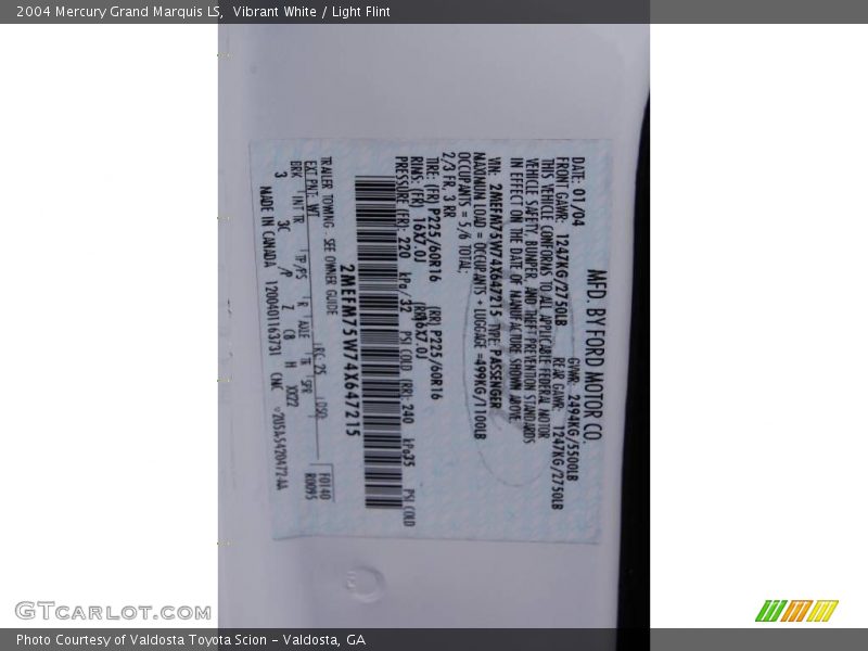 Vibrant White / Light Flint 2004 Mercury Grand Marquis LS