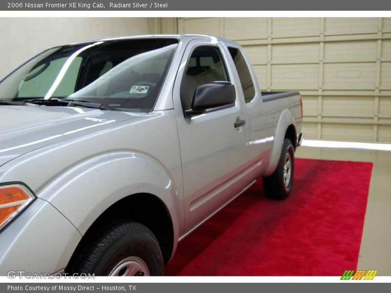Radiant Silver / Steel 2006 Nissan Frontier XE King Cab