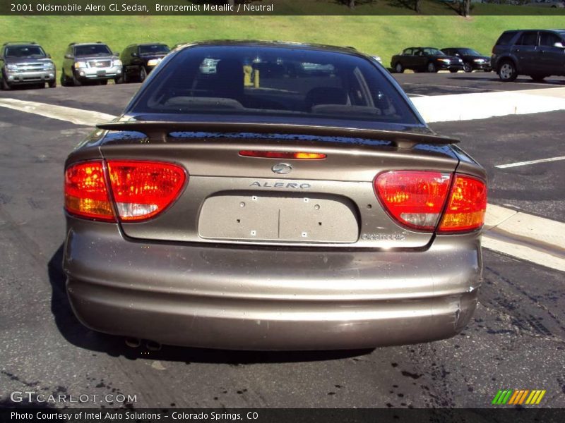 Bronzemist Metallic / Neutral 2001 Oldsmobile Alero GL Sedan