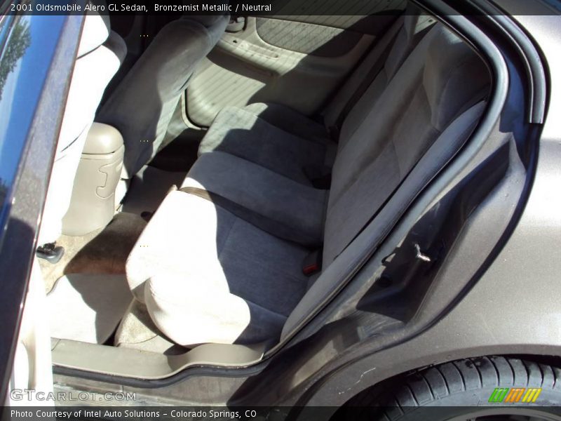 Bronzemist Metallic / Neutral 2001 Oldsmobile Alero GL Sedan