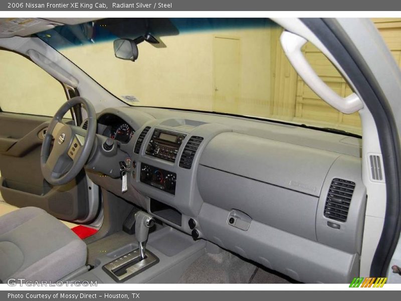 Radiant Silver / Steel 2006 Nissan Frontier XE King Cab