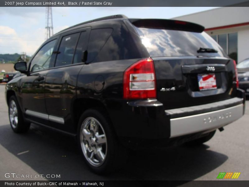 Black / Pastel Slate Gray 2007 Jeep Compass Limited 4x4