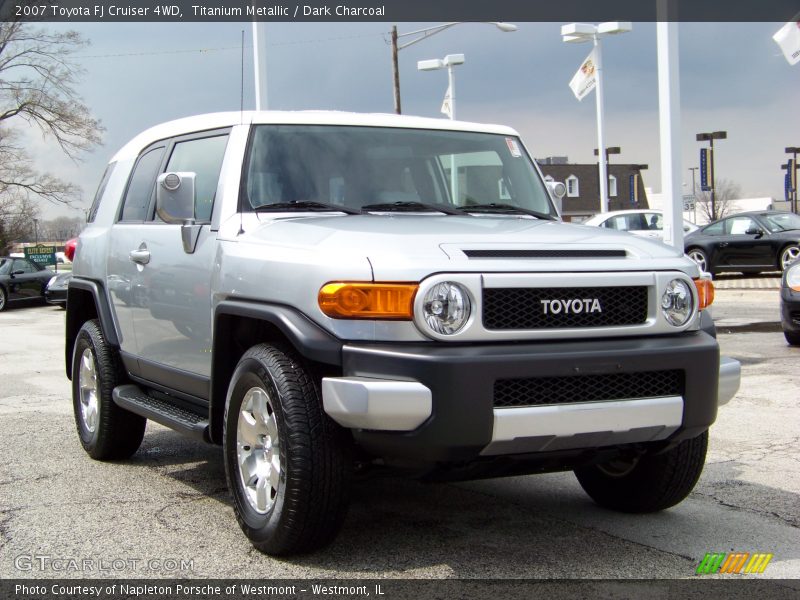 Titanium Metallic / Dark Charcoal 2007 Toyota FJ Cruiser 4WD