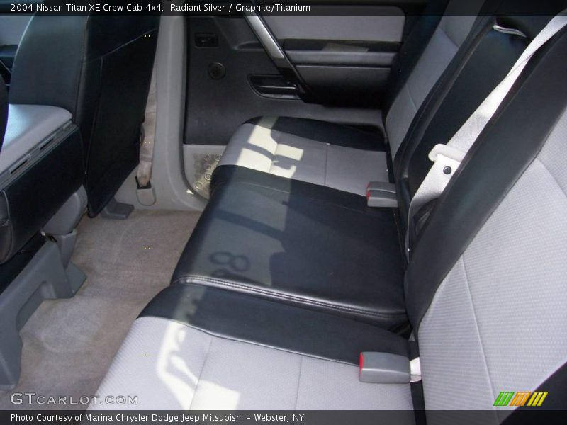 Radiant Silver / Graphite/Titanium 2004 Nissan Titan XE Crew Cab 4x4