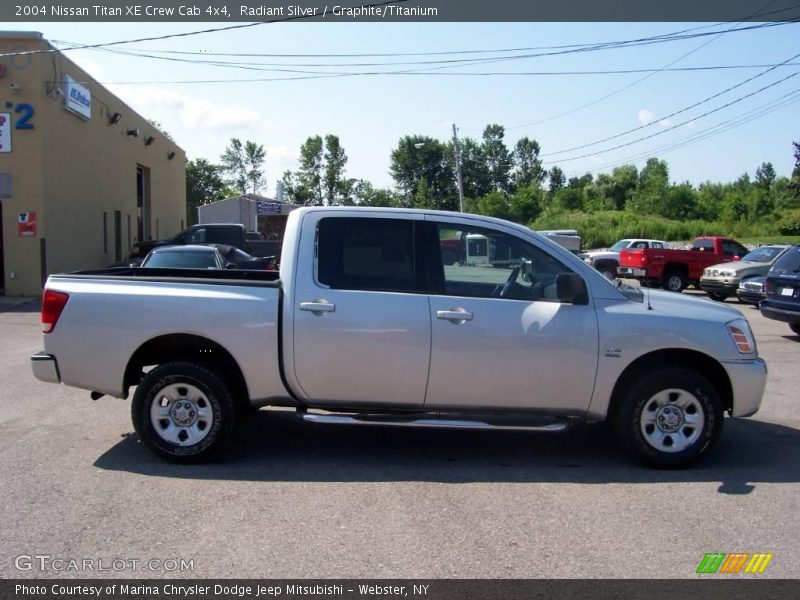 Radiant Silver / Graphite/Titanium 2004 Nissan Titan XE Crew Cab 4x4