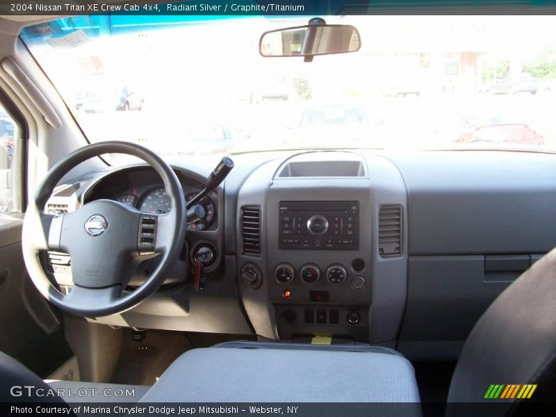 Radiant Silver / Graphite/Titanium 2004 Nissan Titan XE Crew Cab 4x4