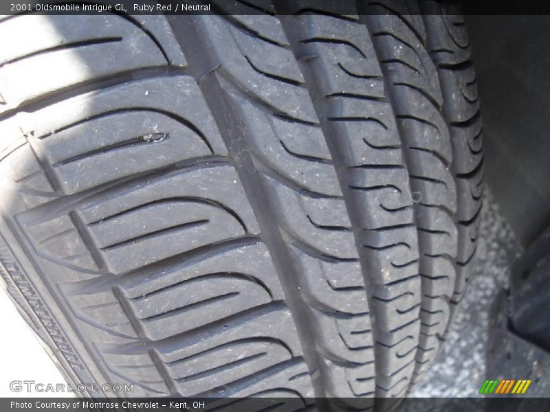 Ruby Red / Neutral 2001 Oldsmobile Intrigue GL