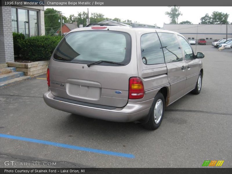 Champagne Beige Metallic / Beige 1996 Ford Windstar GL