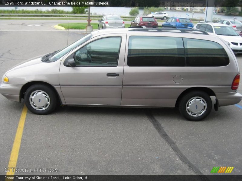 Champagne Beige Metallic / Beige 1996 Ford Windstar GL