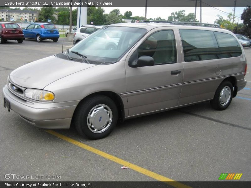 Champagne Beige Metallic / Beige 1996 Ford Windstar GL