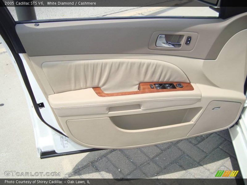 White Diamond / Cashmere 2005 Cadillac STS V6