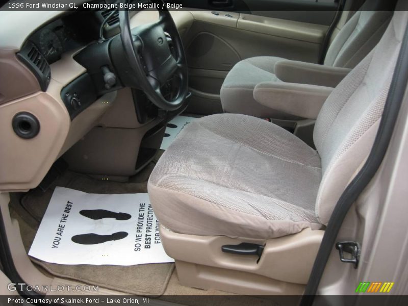 Champagne Beige Metallic / Beige 1996 Ford Windstar GL