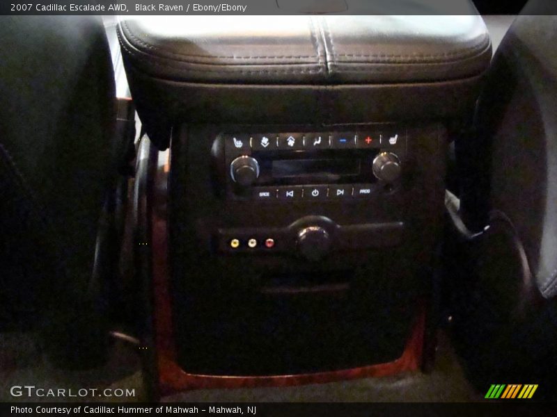 Black Raven / Ebony/Ebony 2007 Cadillac Escalade AWD