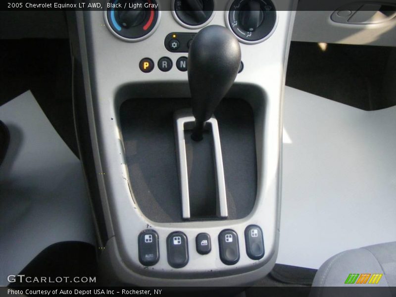 Black / Light Gray 2005 Chevrolet Equinox LT AWD