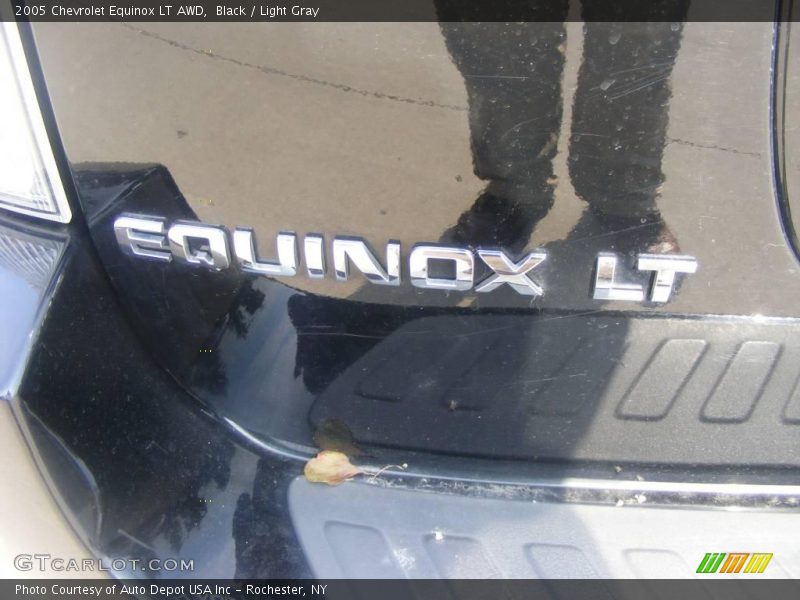 Black / Light Gray 2005 Chevrolet Equinox LT AWD