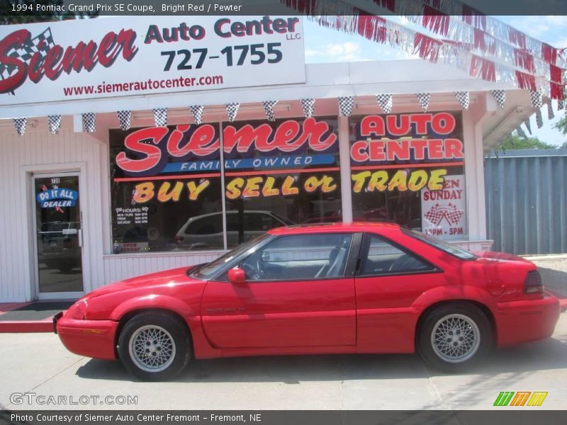 Bright Red / Pewter 1994 Pontiac Grand Prix SE Coupe