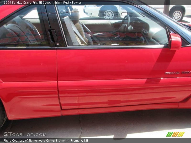 Bright Red / Pewter 1994 Pontiac Grand Prix SE Coupe