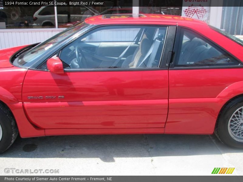 Bright Red / Pewter 1994 Pontiac Grand Prix SE Coupe