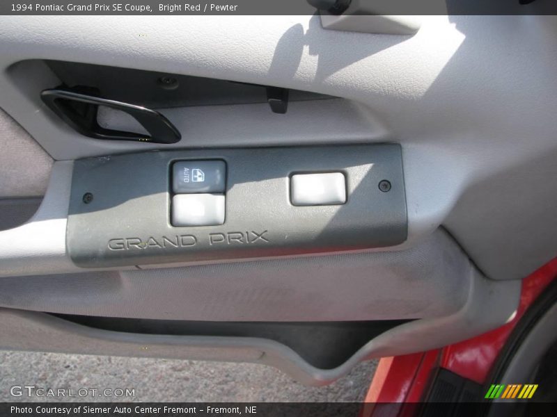 Bright Red / Pewter 1994 Pontiac Grand Prix SE Coupe