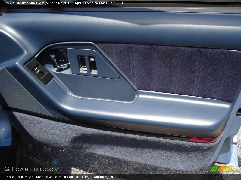 Light Sapphire Metallic / Blue 1993 Oldsmobile Eighty-Eight Royale