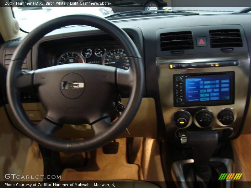 Birch White / Light Cashmere/Ebony 2007 Hummer H3 X