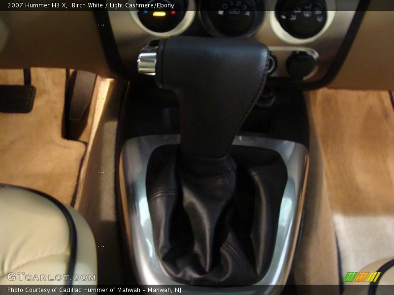 Birch White / Light Cashmere/Ebony 2007 Hummer H3 X