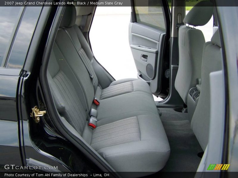 Black / Medium Slate Gray 2007 Jeep Grand Cherokee Laredo 4x4
