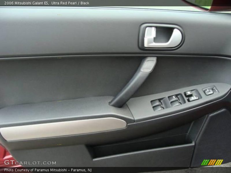 Ultra Red Pearl / Black 2006 Mitsubishi Galant ES