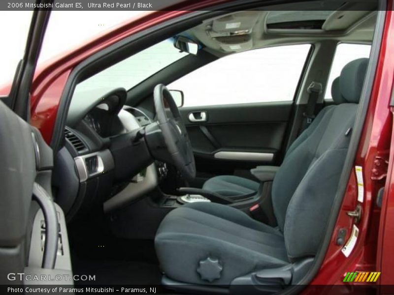Ultra Red Pearl / Black 2006 Mitsubishi Galant ES