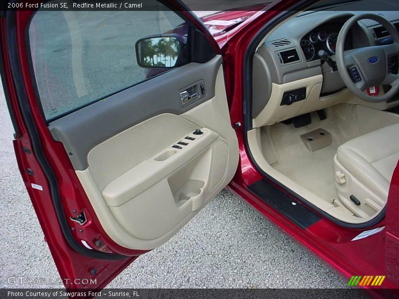 Redfire Metallic / Camel 2006 Ford Fusion SE