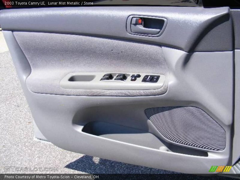 Lunar Mist Metallic / Stone 2003 Toyota Camry LE
