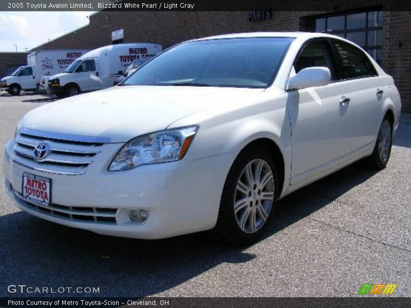 Blizzard White Pearl / Light Gray 2005 Toyota Avalon Limited