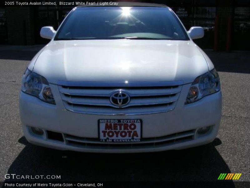 Blizzard White Pearl / Light Gray 2005 Toyota Avalon Limited