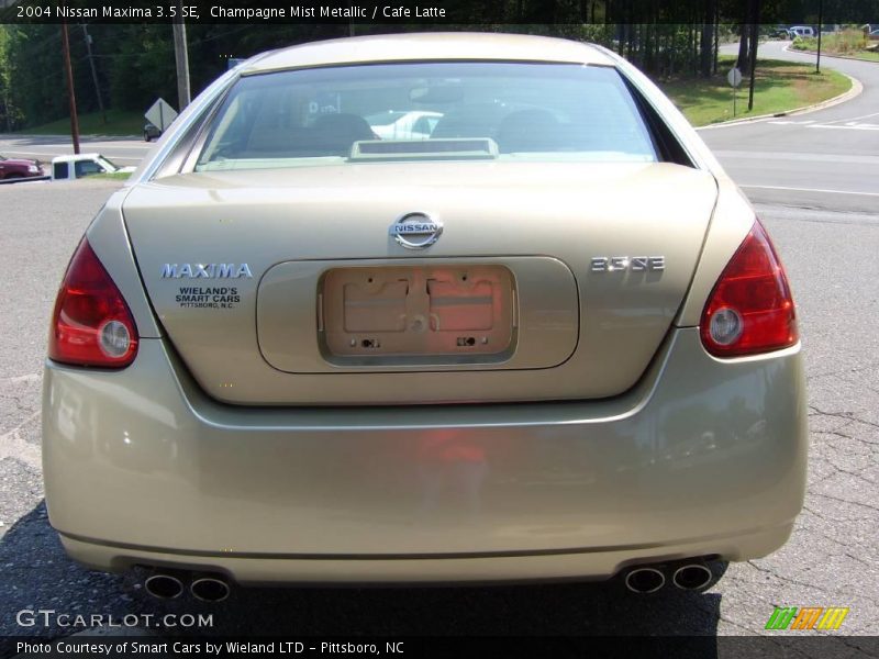 Champagne Mist Metallic / Cafe Latte 2004 Nissan Maxima 3.5 SE