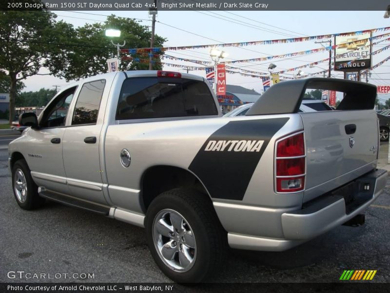 Bright Silver Metallic / Dark Slate Gray 2005 Dodge Ram 1500 SLT Daytona Quad Cab 4x4