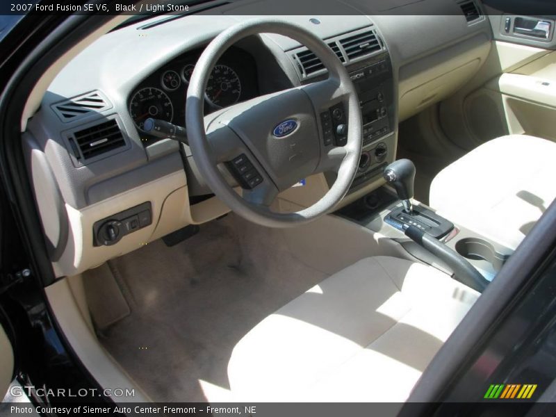 Black / Light Stone 2007 Ford Fusion SE V6