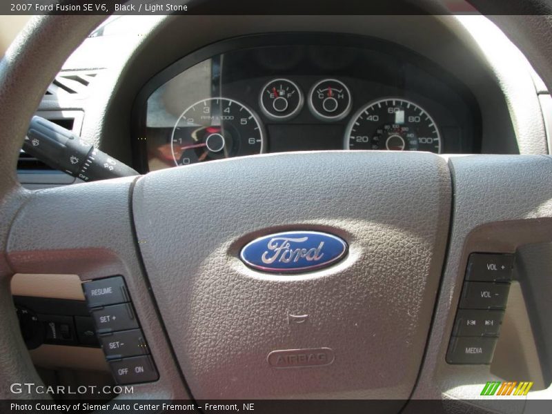 Black / Light Stone 2007 Ford Fusion SE V6